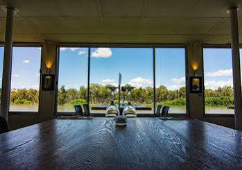 Отель Murray River Queen Ренмарк Экстерьер фото