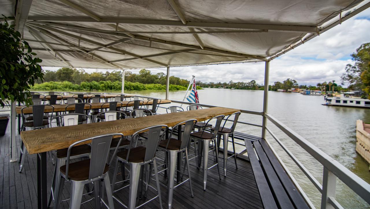 Отель Murray River Queen Ренмарк Экстерьер фото